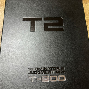 핫토이 DX10 터미네이터2 T-800 개봉품 판매합니다