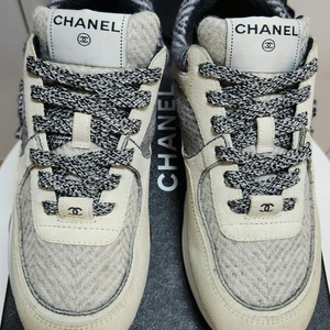 샤넬 스니커즈 운동화 스웨이드 CC로고
