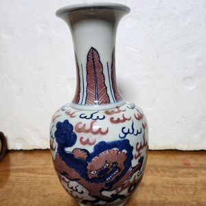 고도자기 유리홍 사자 그림 화병