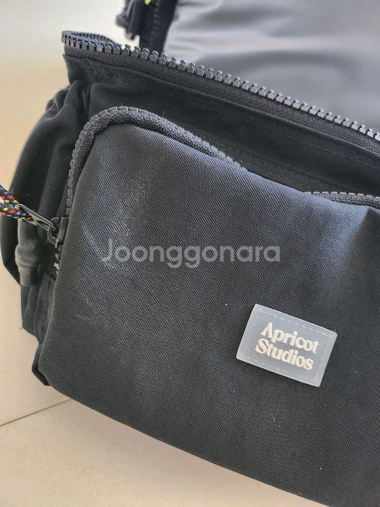 아프리콧 스튜디오 캐스터네츠 크로스백--4