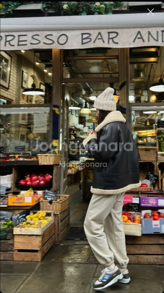 엘보른 무스탕--3