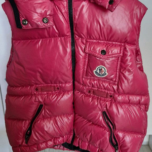 몽클레어 키즈 패딩 조끼 가니 8A