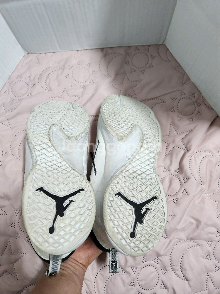 조던 에어조던1 레거시 운동화--3