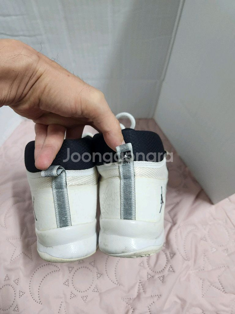 조던 에어조던1 레거시 운동화--1