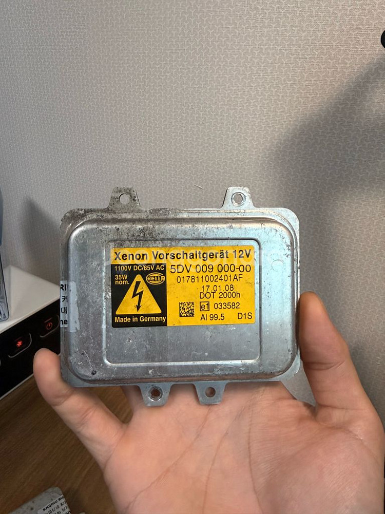 HELLA D1S 제논 밸러스트 (안정기,발라스터)판매합니다--1