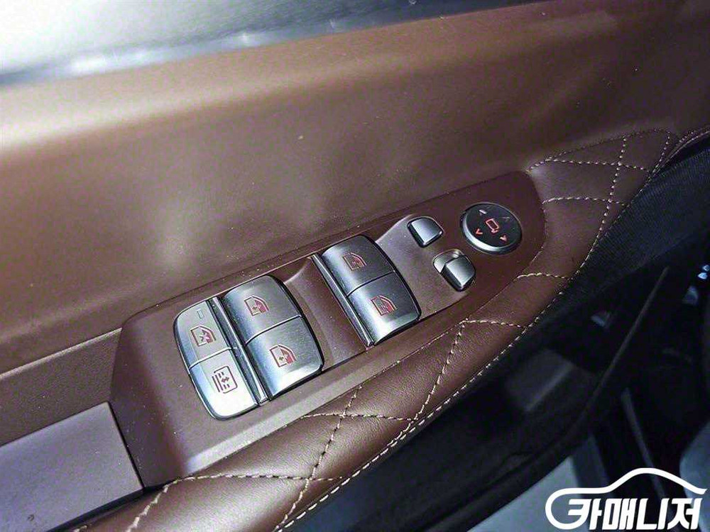 [BMW]7시리즈 (G70) 740i sDrive 디자인퓨어 엑셀런스 #앱특가--9