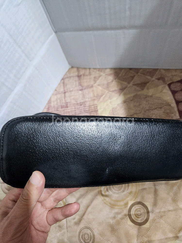 구찌 GG 패턴 핸드백--1