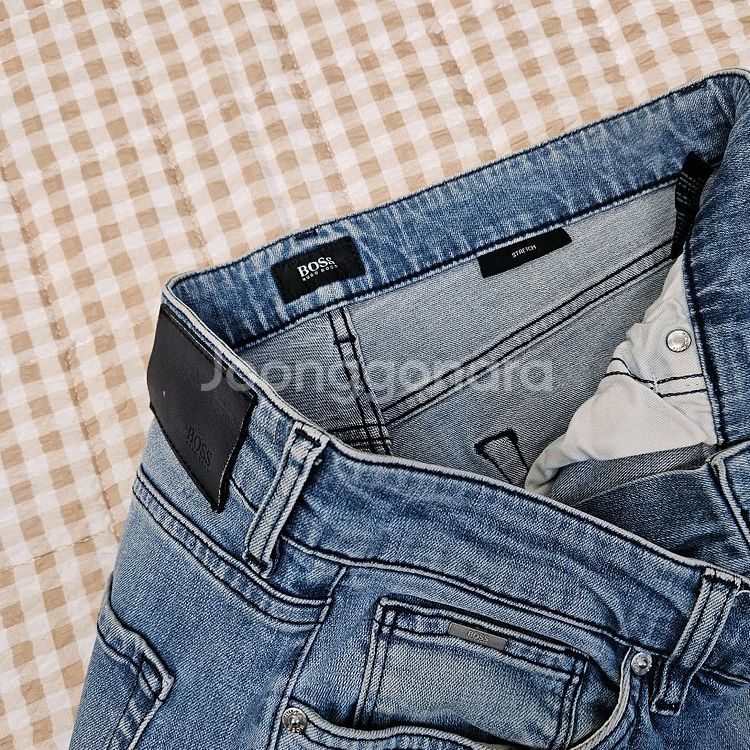 휴고보스 스판 데님 청바지 남자33--1