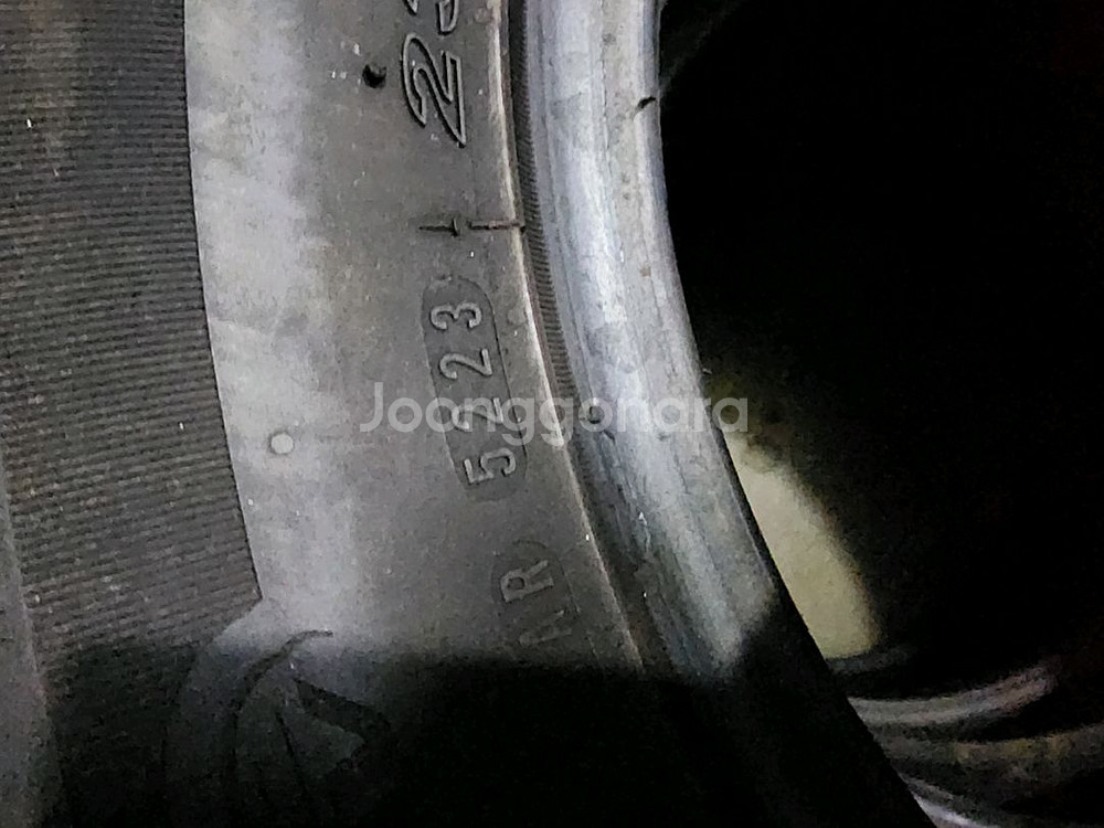 235 60 16 중고타이어--5