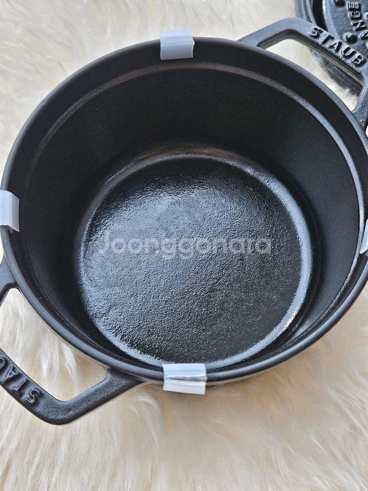 스타우브 꼬꼬떼 주물 냄비 16cm 블랙--1