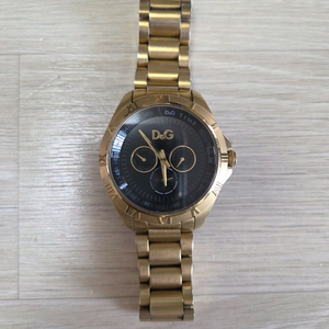 D&G 돌체앤가바나 금장 손목시계