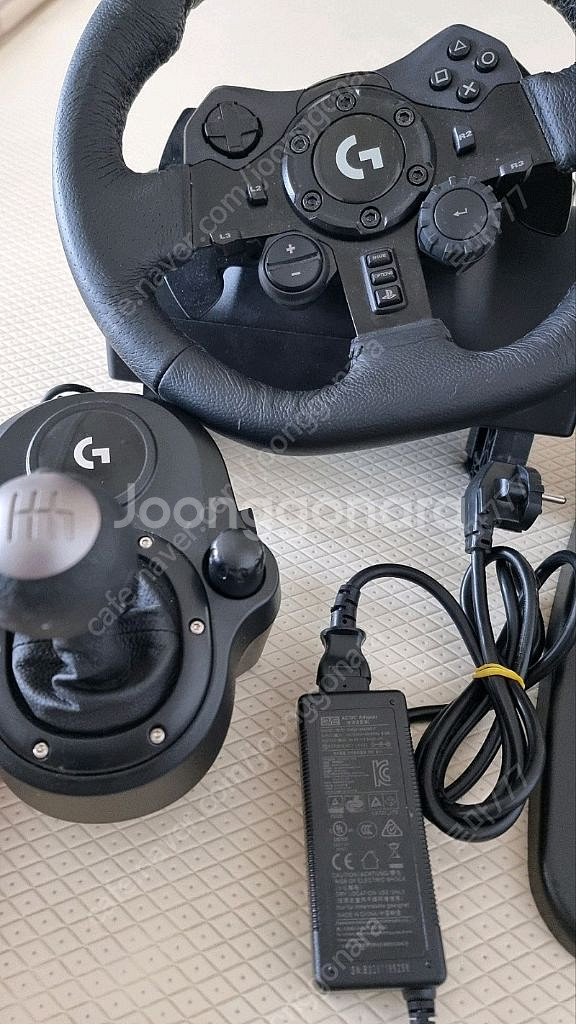 로지텍 G923. 레이싱휠 쉬프터 세트. G29 상위--2