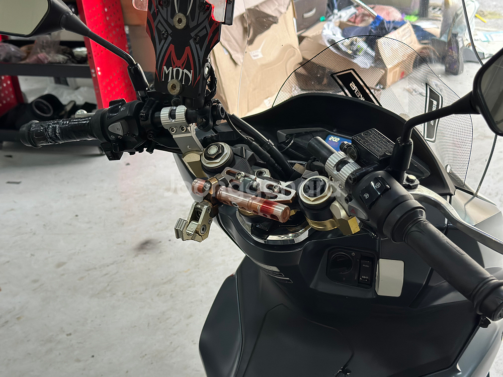 22년식 혼다 PCX125 ABS모델 구동계교환완료--8