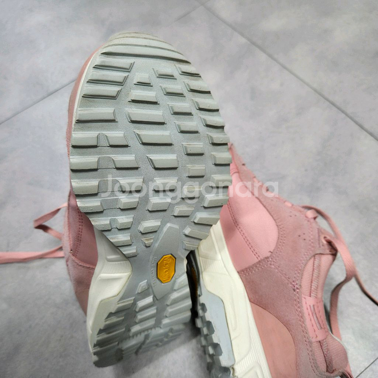 코오롱 스포츠 무브 핑크 트레킹화 245--2