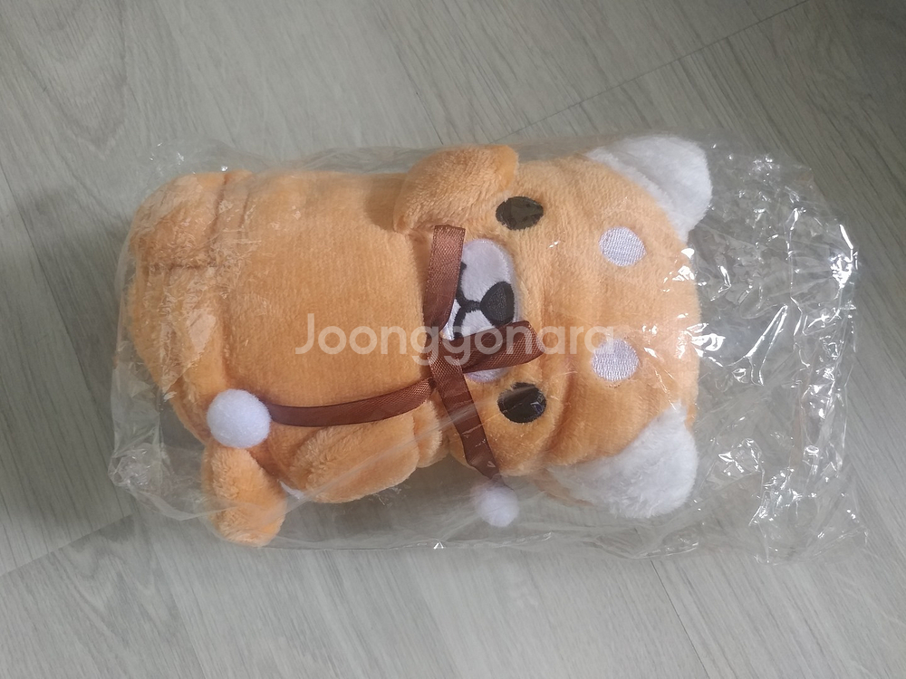 무릎담요 라인 프렌즈, 체중계 샤오미 2세대, 앳플리 T3, 이젤 단아미 NO11, 흥일 NO135, 차량삼각대--5