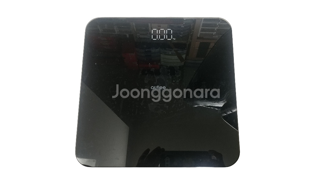 무릎담요 라인 프렌즈, 체중계 샤오미 2세대, 앳플리 T3, 이젤 단아미 NO11, 흥일 NO135, 차량삼각대--7