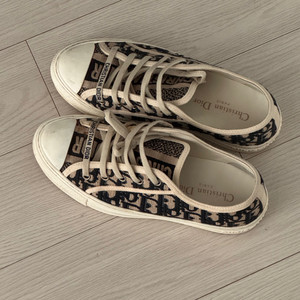 디올 오블리크 스니커즈37