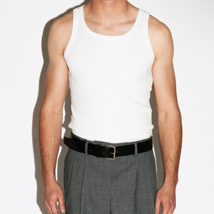 Calirfornia arts 크롭 나시 아이보리 xl