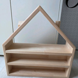 코코지하우스 피규어 정리대