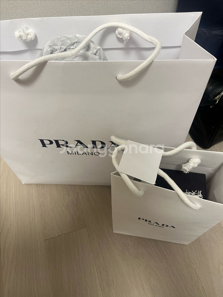 (새상품)25ss 프라다 사피아노 토트백 미디움--1