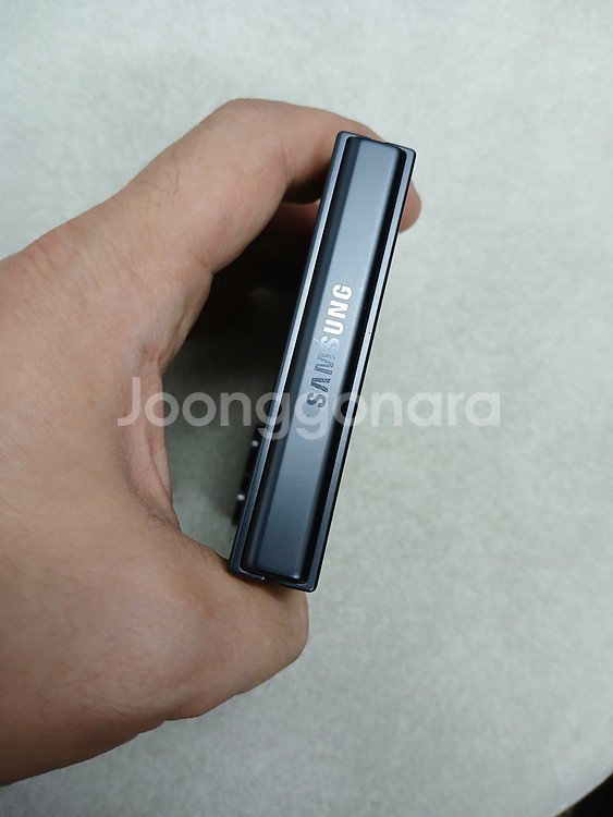 갤럭시Z플립7블랙 256_GB 팝니다S급.[90만]--1