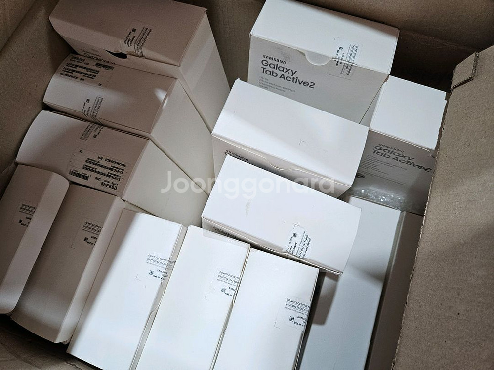 갤럭시탭 액티브2 새상품급(lte+wifi)--2