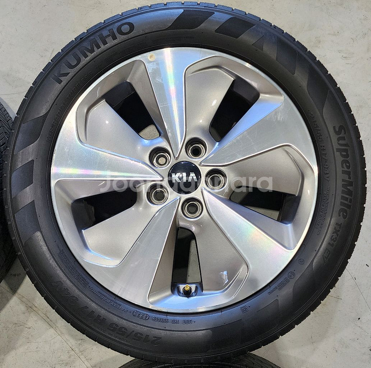 K5 하이브리드 17인치 휠타이어, k5 17인치 휠타이어--2