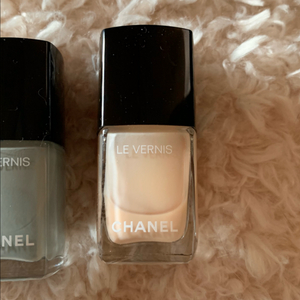 샤넬 르베르니 548 블랑 화이트