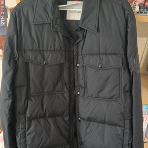 몽클레어 패딩 점퍼