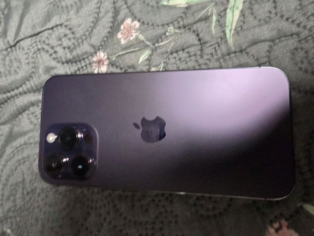 아이폰14 프로 맥스 128GB 딥퍼플 팝니다--2