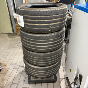 굿이어 이글 F1 2454019 / 2753519 거의새것