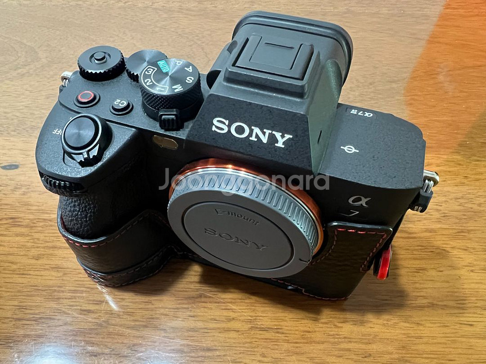 소니 A7M4 , SEL24F14GM , 탐론 28-200mm 판매합니다--1