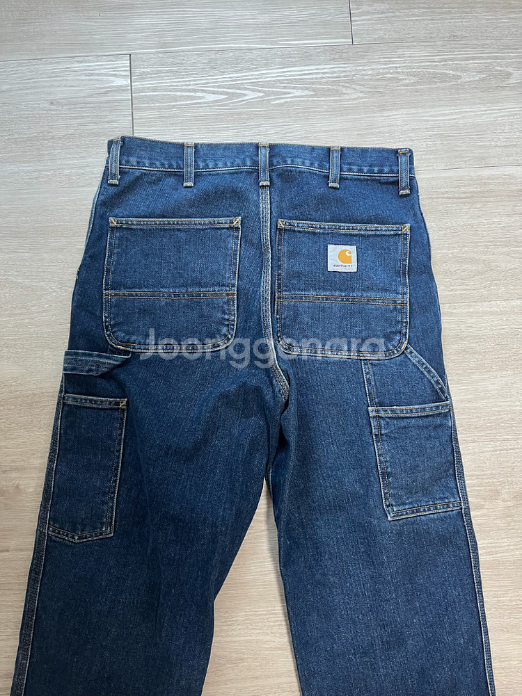 칼하트 WIP 싱글니 데님팬츠--5