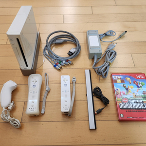 닌텐도 위 Wii 게임기와 슈퍼마리오 게임 일괄 정리