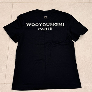 정품 우영미(WOOYOUNGMI) 반팔 블랙 34사이즈