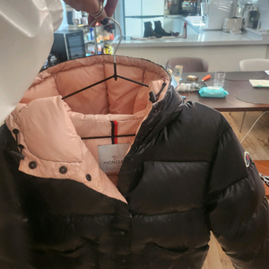 몽클레어 여성 패딩점퍼