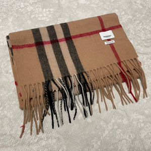 버버리 캐시미어 100 머플러 택있음