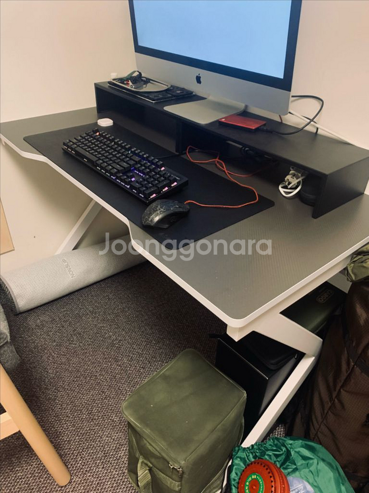 에이픽스 게이밍 데스크 책상 (블랙 화이트) 1200--0