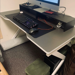 에이픽스 게이밍 데스크 책상 (블랙 화이트) 1200