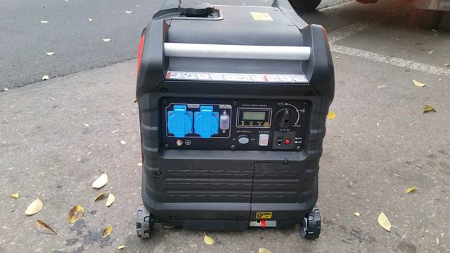 3.5k 저소음발전기 /론신 저소음발전기 3.5kw /캠핑용발전기/현장용발전기 이미지