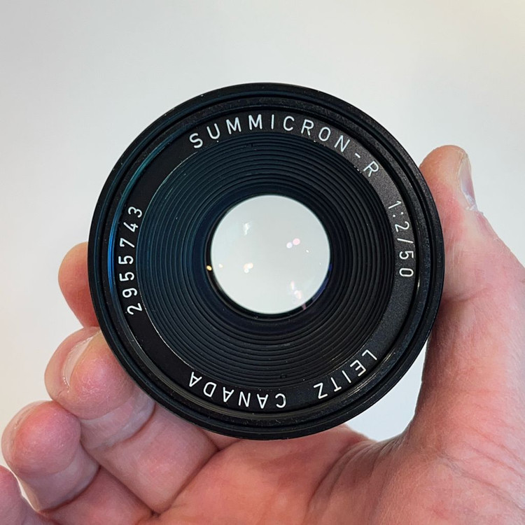 라이츠 (라이카 Leica) Summicron-R 50mm f2 렌즈 이미지