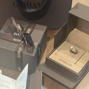 풀박스 새상품급) 다미아니 마르게리타 반지 DIA 6m