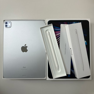 [S급/배터리성능98%] 아이패드 프로 11 3세대 M1 128GB WIFI 실버 애플펜슬 강화유리 케이스 풀세트