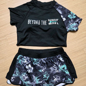 레노마 여성 래쉬가드 세트