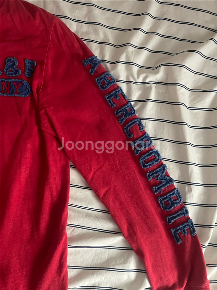 아베크롬비 롱슬리브 빈티지 레드 M--1