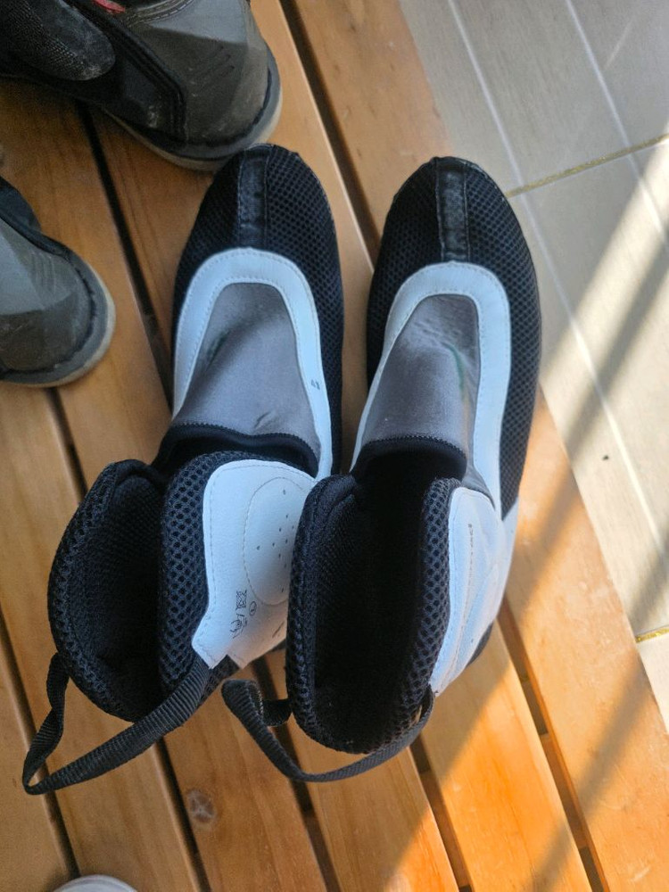 bmw 오프로드 오토바이 부츠 이미지