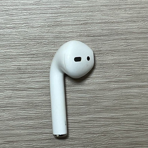 에어팟2세대 왼쪽 재생시간4시간이상