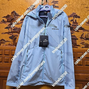 (새상품) 아이더 여름용 바람막이 L 100사이즈 택포 10만원 판매합니다..