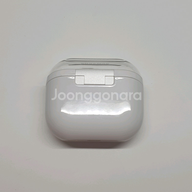 버즈3 프로 본체 (화이트)--1