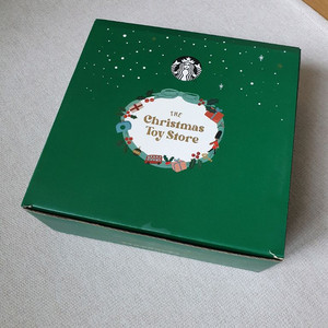 스타벅스 케이크 스탠드 팝니다.